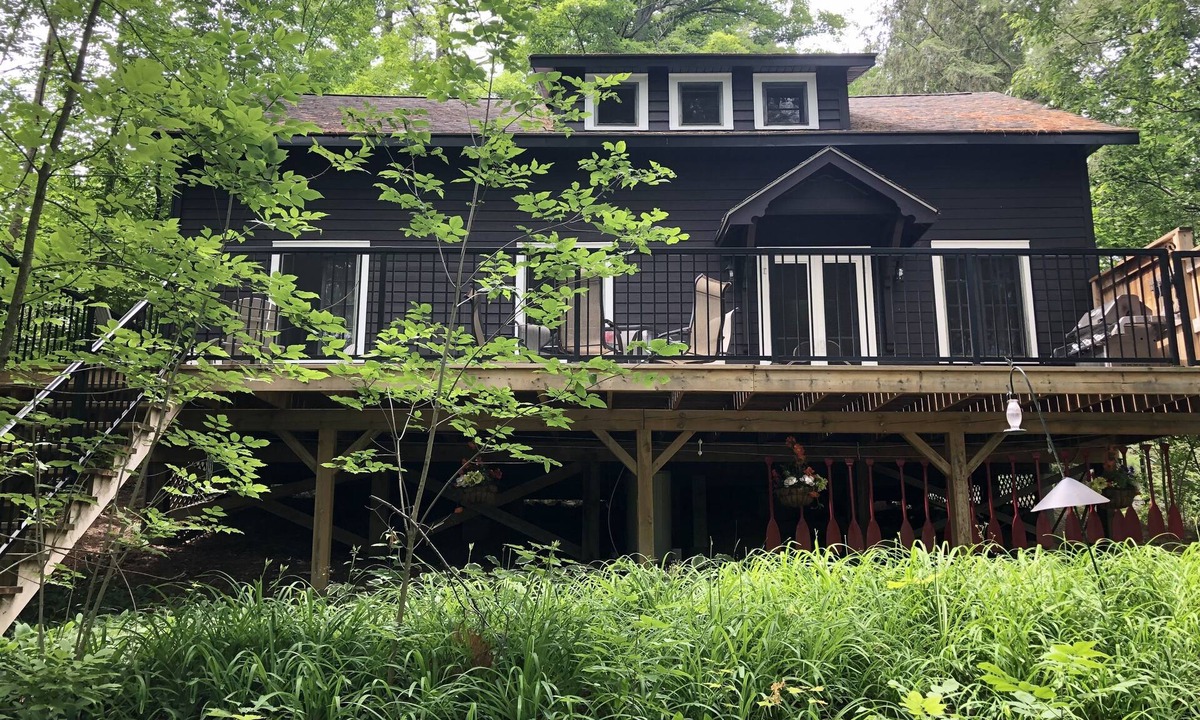Port Carling House | Happy Hollow - Port Carling