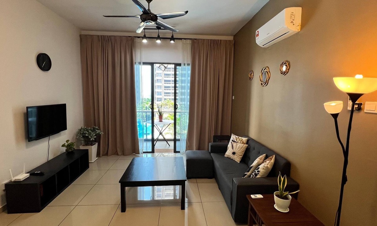 Malacca City Apartment | Happy Home @ Atlantis Residences [Pool View]