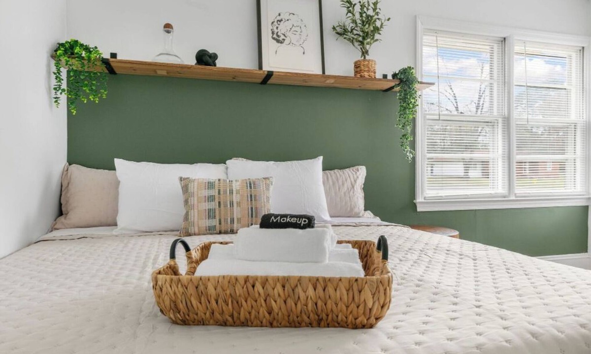 Fayetteville House | Happy Home! Fun Games!
