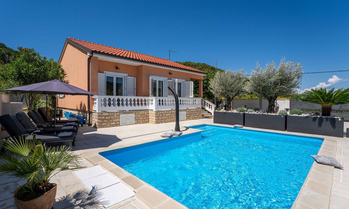 Supetarska Draga House | Happy Home Rab by Interhome