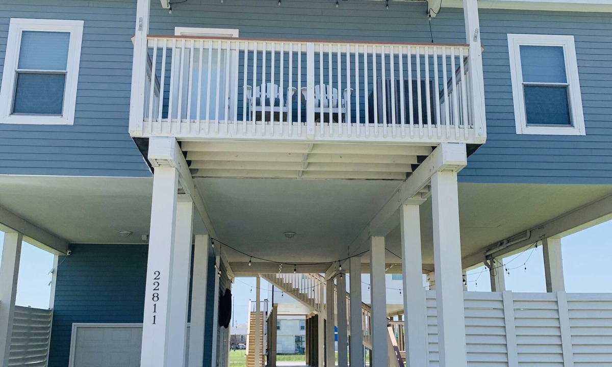 Isla Del Sol House | Happy House, minutes to the Beach!