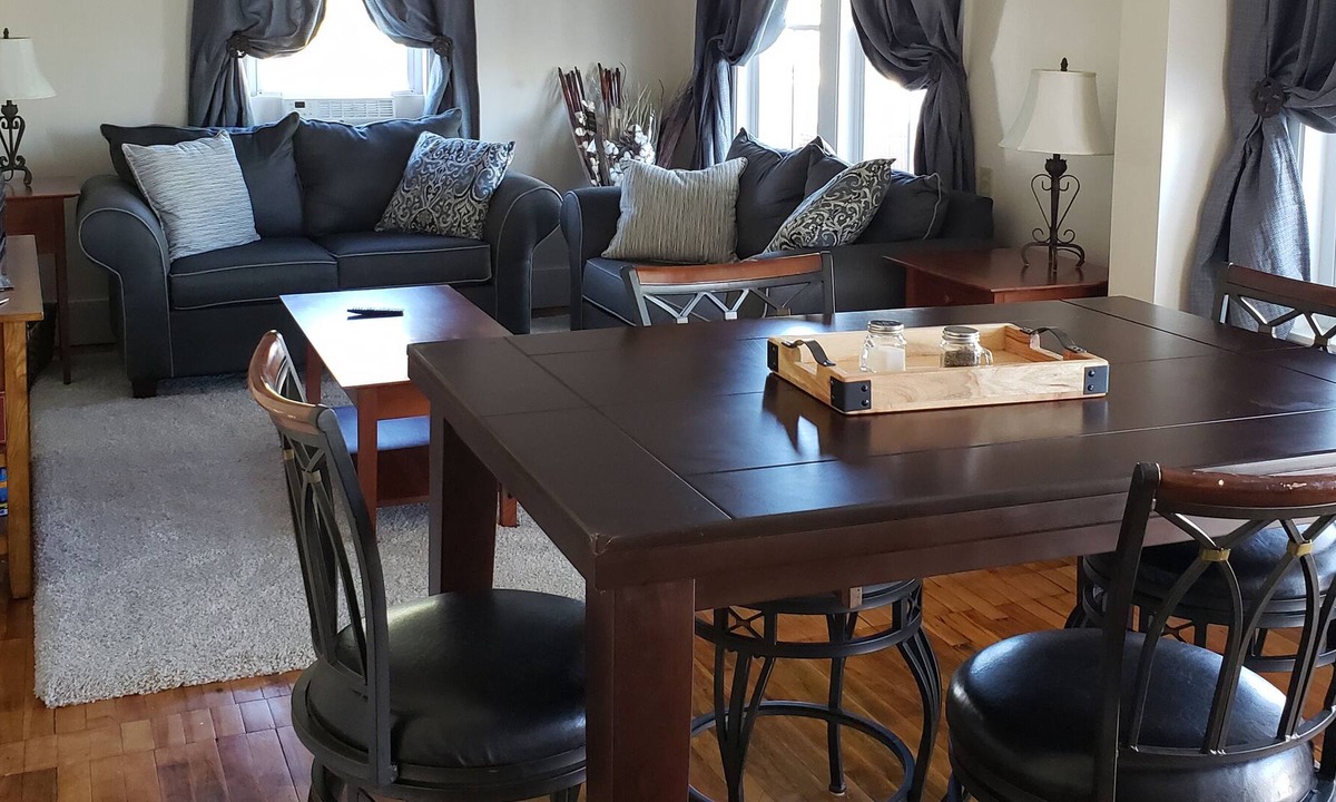 Berlin Apartment | Happy Trails Berlin Base Camp