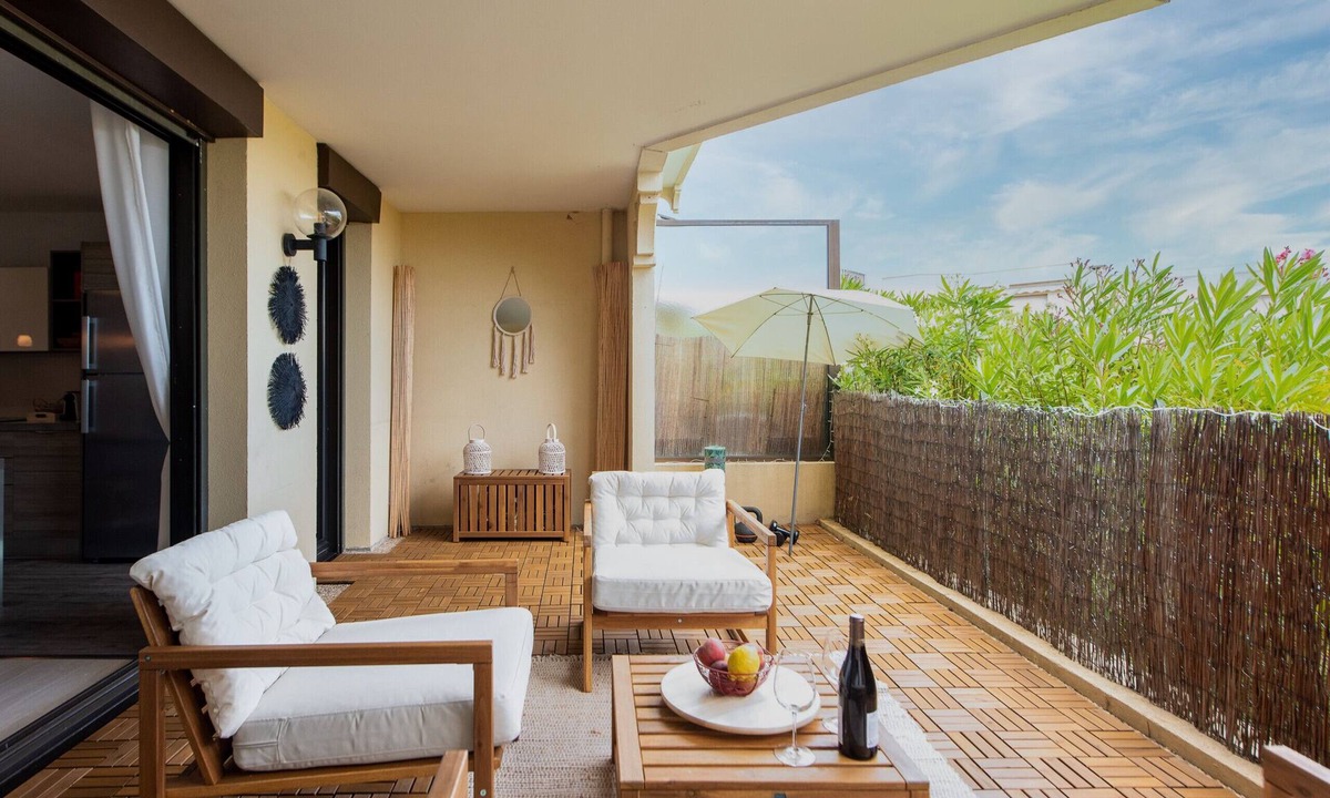 Fabron Apartment | Happyfew La terrasse de Flora