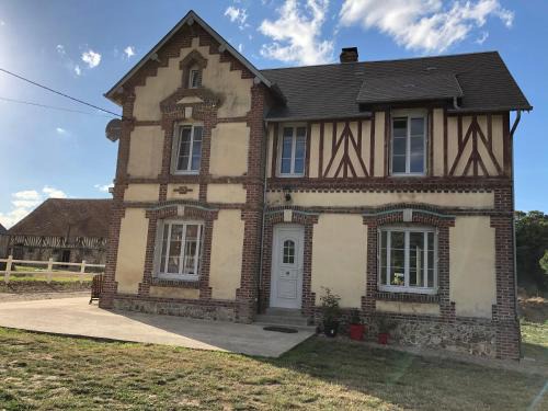 Livarot-Pays-d'Auge House | Haras Cour Lozey
