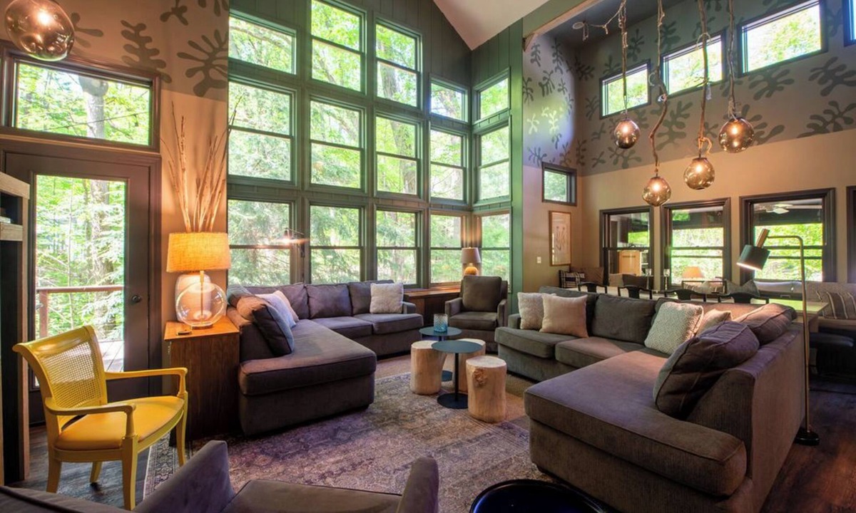 Harbert House | Harbert Home & Guest House-just steps to the beach!