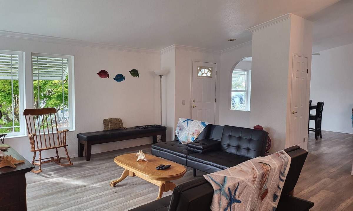 Harbor House | Harbor Happening Boat Parking