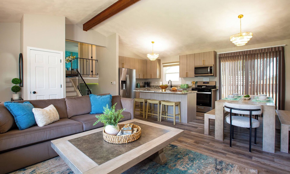 Winthrop Harbor House | Harbor Haven/Game Room/Gym