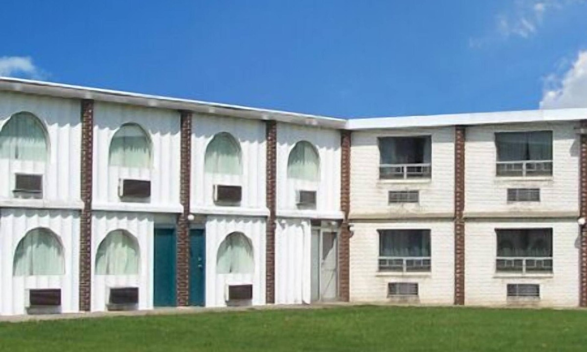 Hawk Run Hotel | Harbor Inn Philipsburg