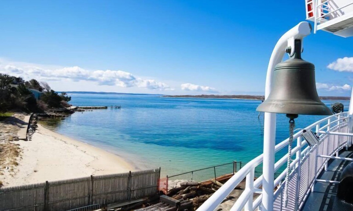 Vineyard Haven Hotel | Harbor Landing Resort