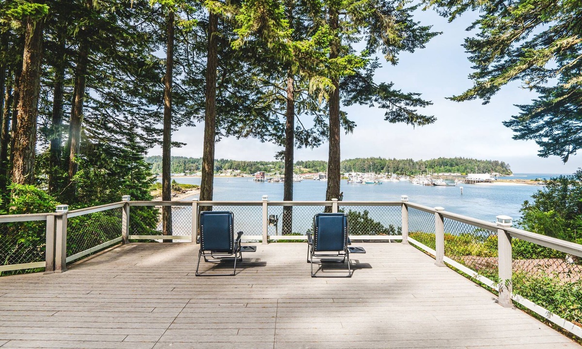 Barview House | Harbor Mist - Incredible Views and Private Beach