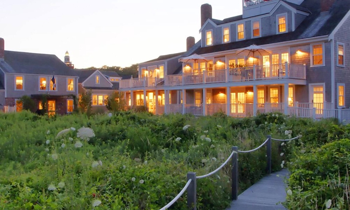 Nantucket Town Cottage | Harborview Nantucket