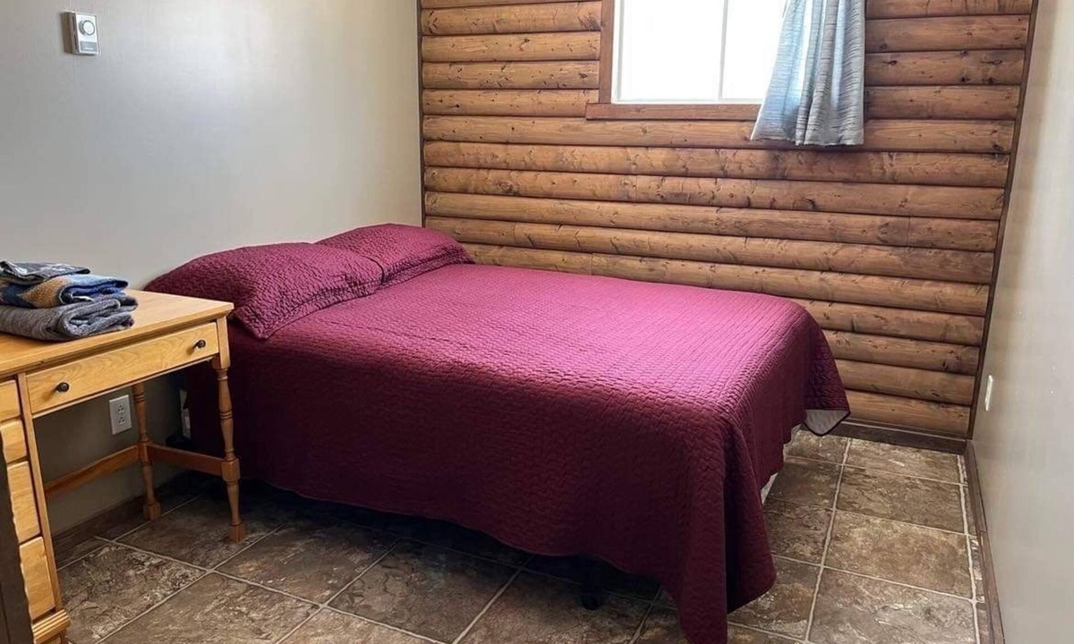 St. Anthony Hostel | Harbour Hutch St.Anthony,NL