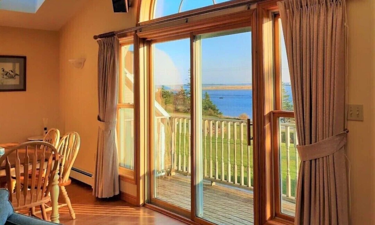 North Rustico Cottage | Harbour Light Haven