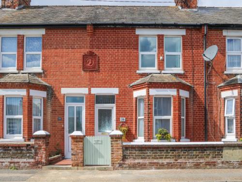 Littlehampton House | Harbour Reach