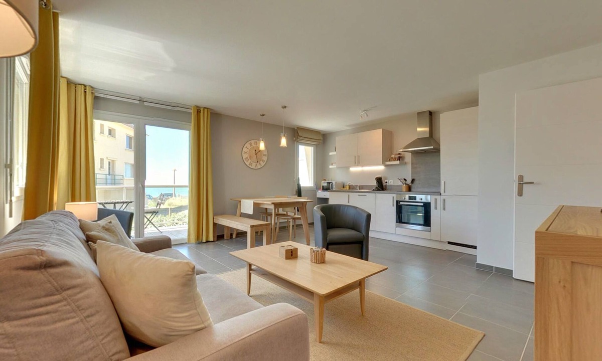 Hardelot-Plage Apartment | Hardelot-Plage, apartment in a luxury seafront villa 2/4 p.