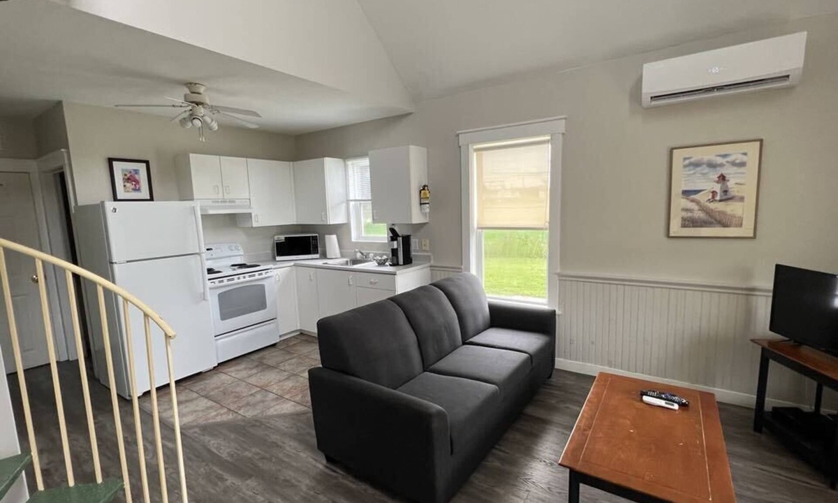 Shediac Cottage | Hardy's Parlee Beach Chalet #6