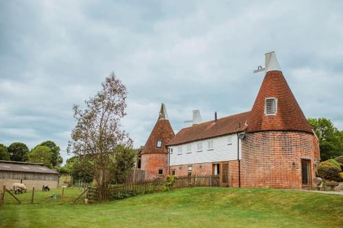 Ewhurst Green House | Hare Farm Oast