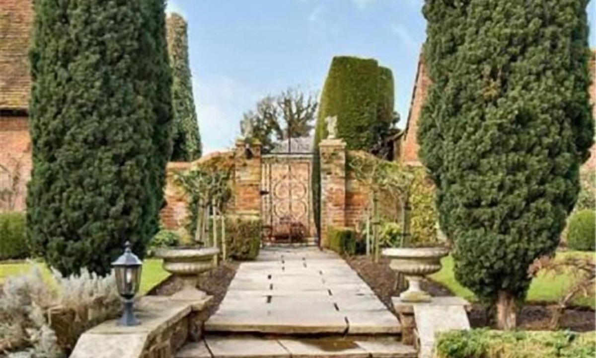 Harlington Bed & Breakfast | Harlington Manor