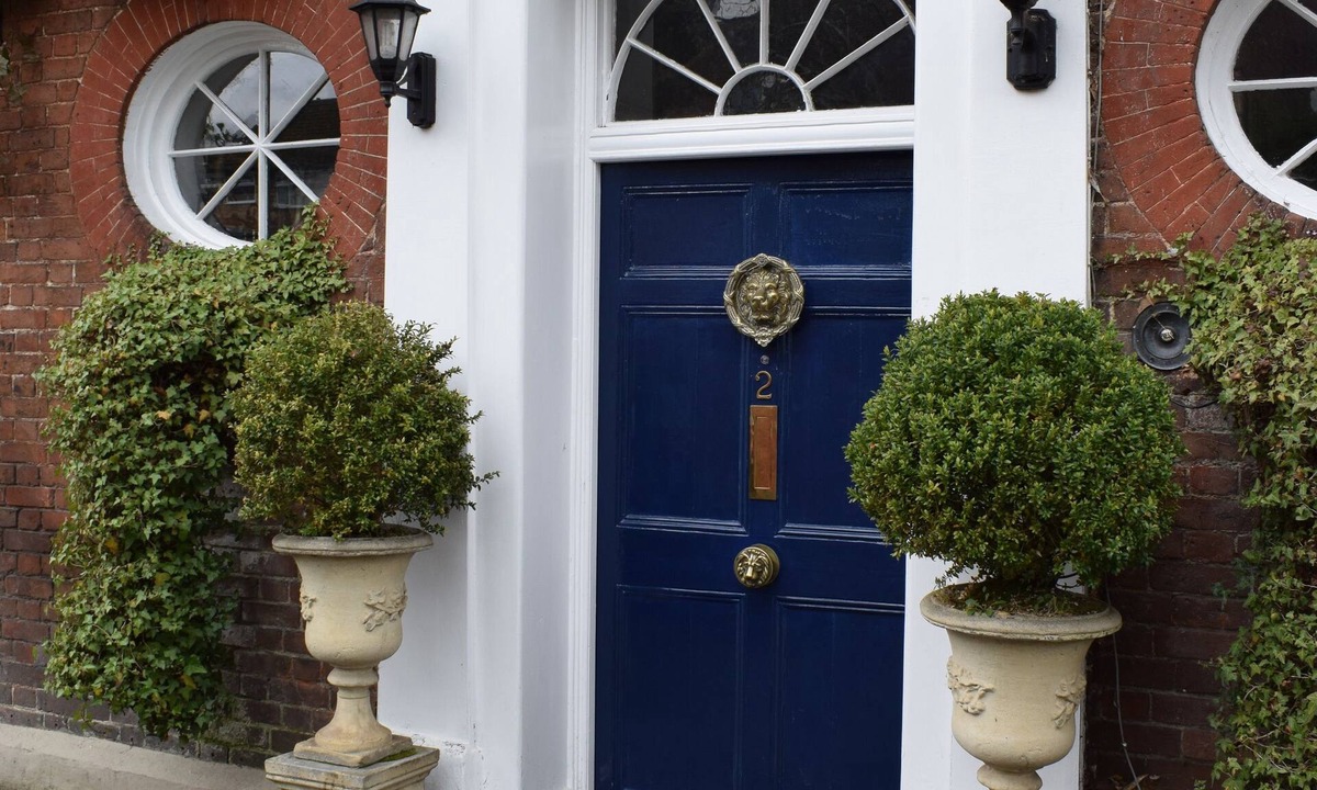 Heathrow Villages House | Harmondsworth Hall Guest House Heathrow