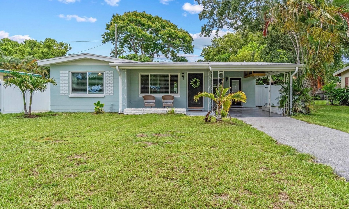 South Pinellas Community Council House | Harmony Breeze by Madeira Beach