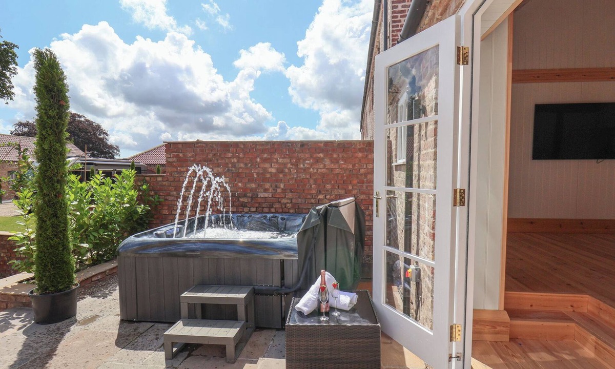 Driffield Cottage | Harpham Manor House