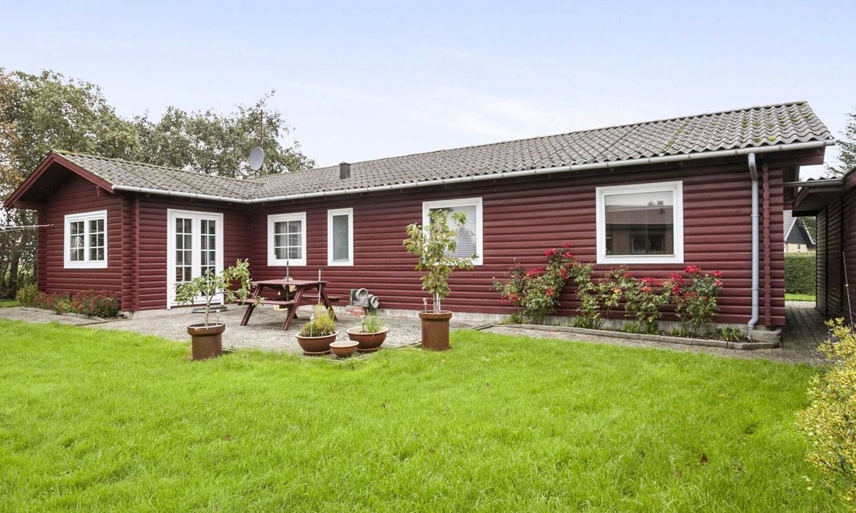 Hojer House | "Harrieth" - 16km from the sea by Interhome