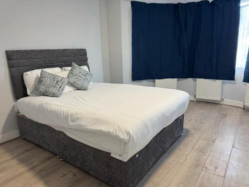 Marlborough Bed & Breakfast | Harrow Bed&breakfast