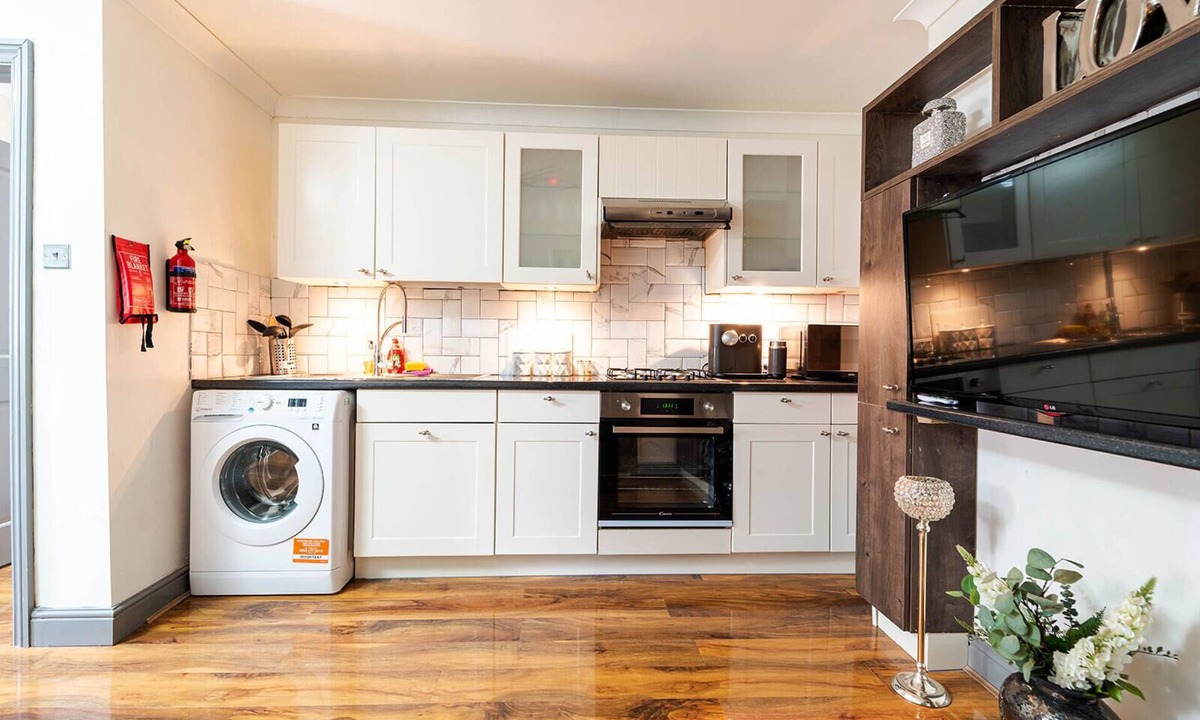 Marlborough Apartment | Harrow | Short Term Rental