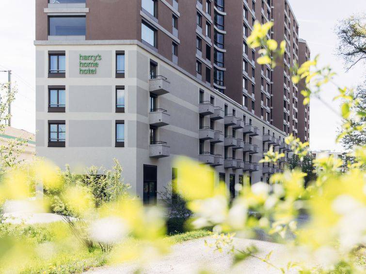 Wallisellen Apartment | Harry s home Hotel Zürich-Wallisellen