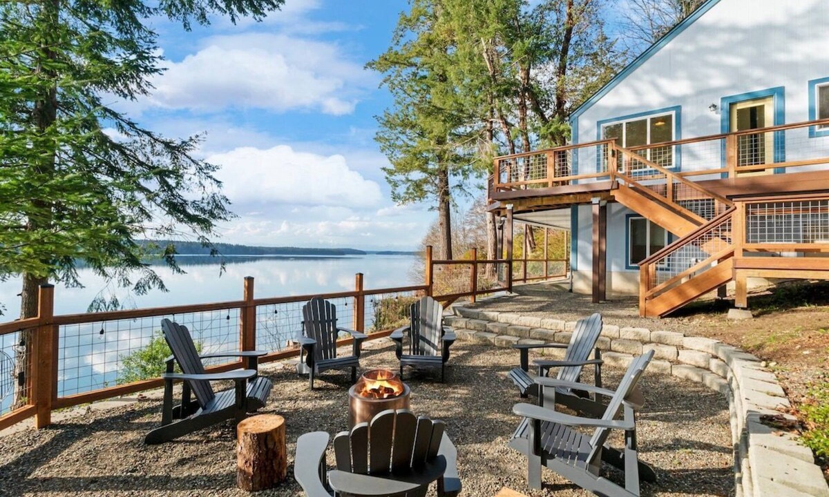 Olympia House | Harstine Beach House