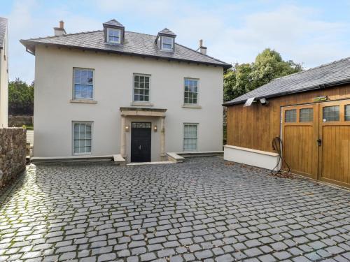 Chepstow House | Harvax House