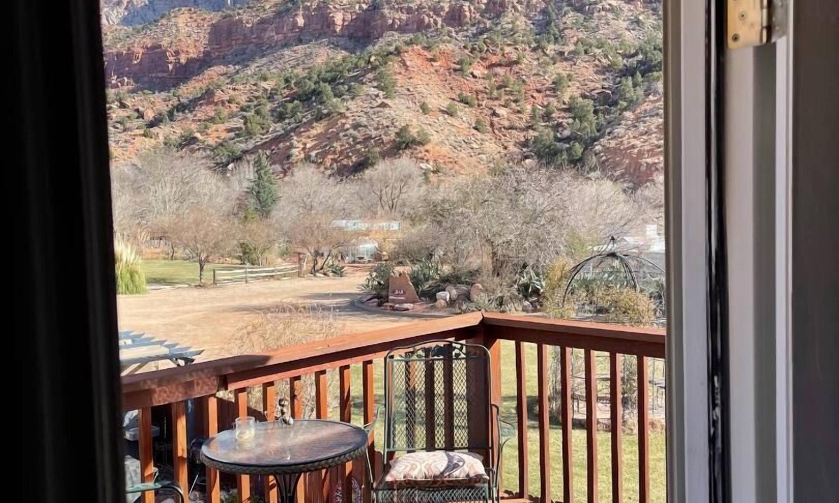 Zion National Park South Entrance House | Harvest House Bed & Breakfast