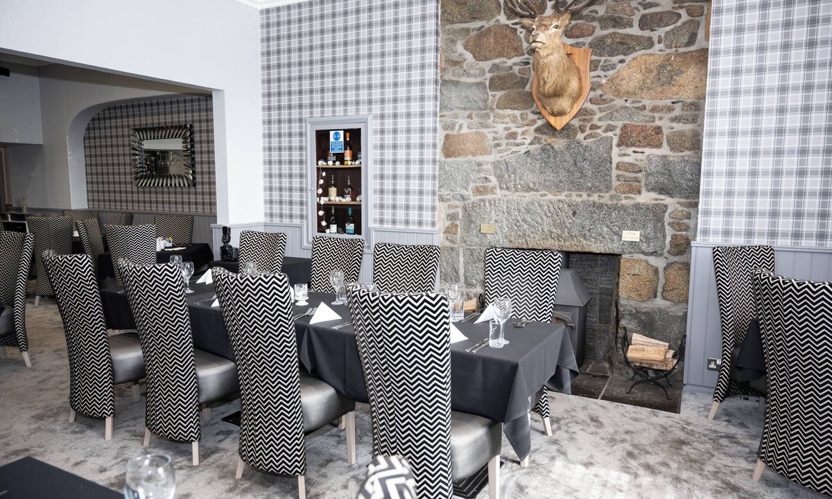 Alford Hotel | Haughton Arms Hotel