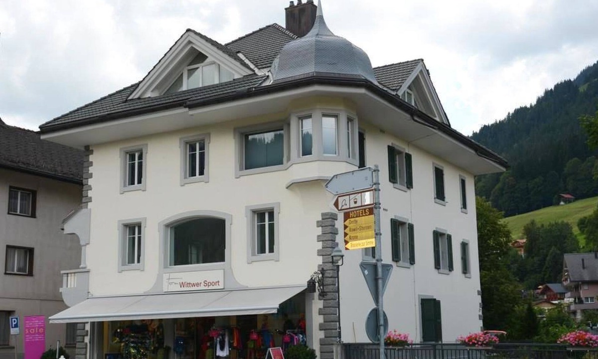 Zweisimmen Apartment | Haus am Bach by Interhome