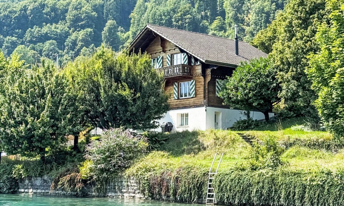 Niederried bei Interlaken House | Haus am See by Interhome