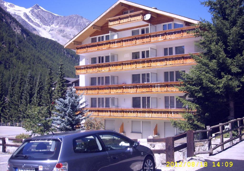 Saas Almagell Apartment | Haus Apollo