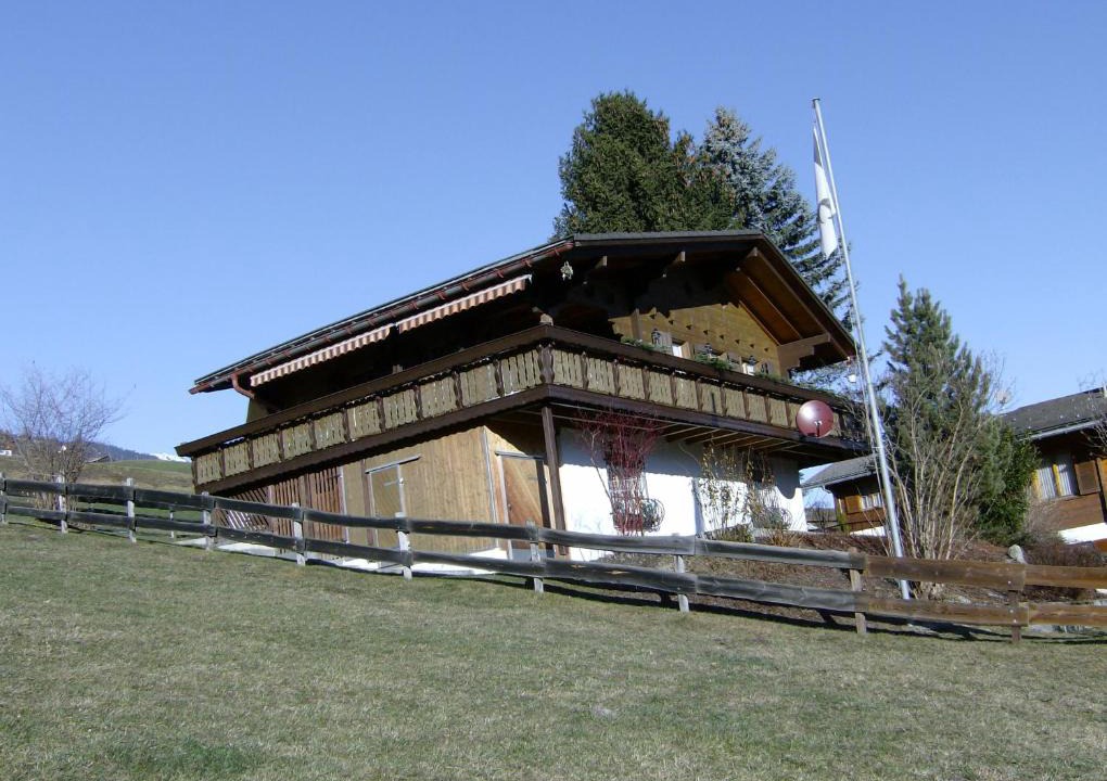 Cazis House | Haus Chalet Beverin