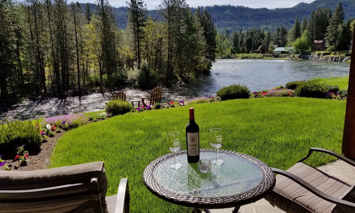 Leavenworth Bed & Breakfast | Haus Hanika - Adults Only