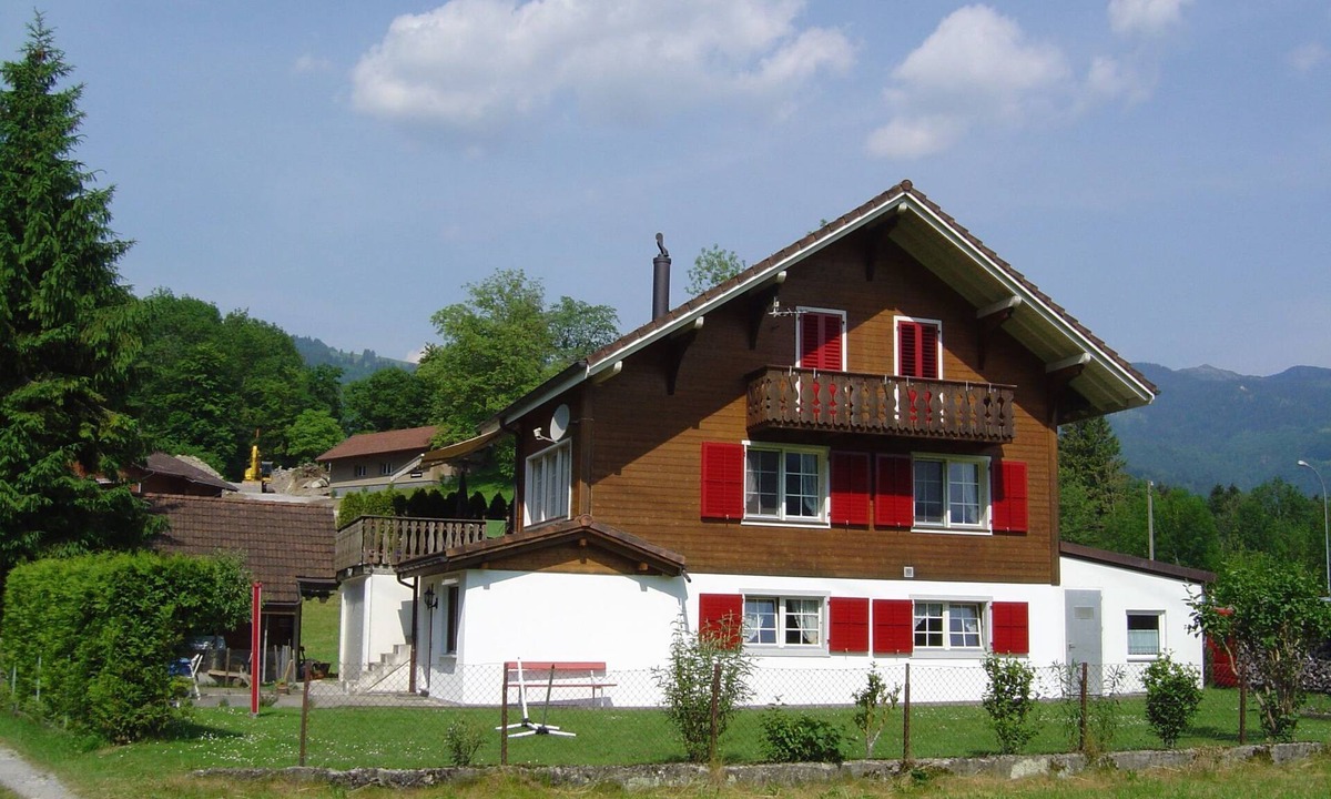 Giswil Apartment | Haus Landhuisliweg by Interhome