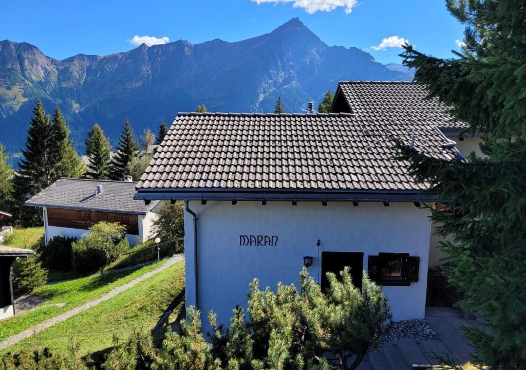 Oberurmein House | Haus Maran