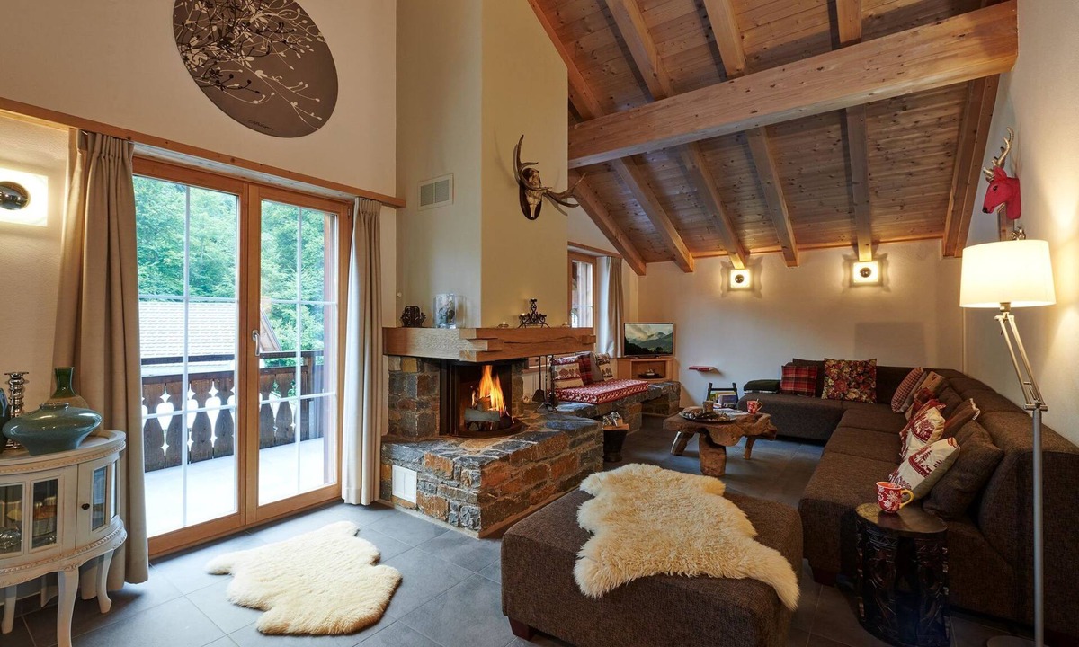 Klosters-Serneus Apartment | Haus Rätia App 17 4½-Zimmerwohnung by Interhome