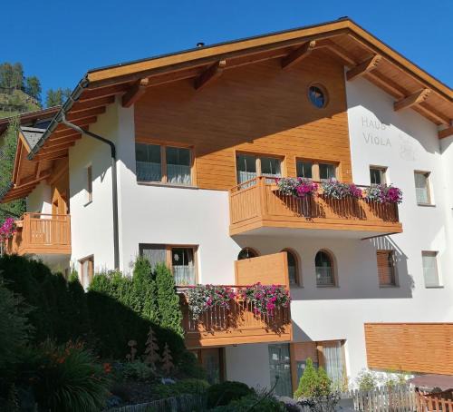 Ravaisch Apartment | Haus Viola