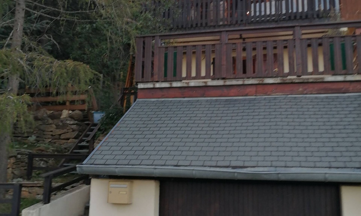 Les Angles Ski Chalet | Haut de Chalet Le Bois de Cerf , Animaux Acceptés en Lisière de Foret