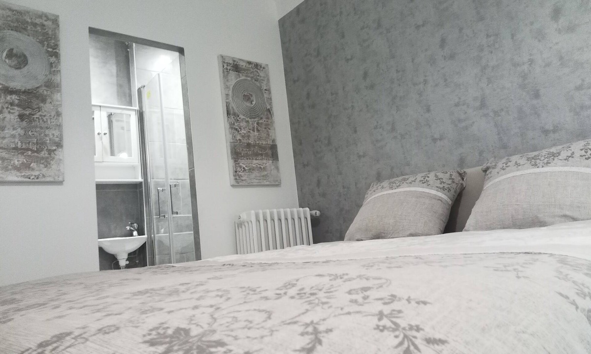 Pau Nord Bed & Breakfast | Havard Room