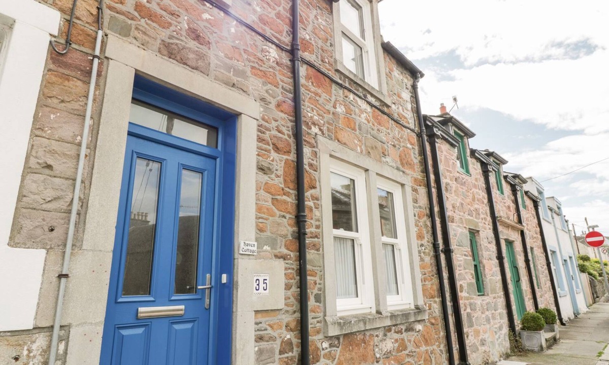 Kirkcudbright Cottage | Haven Cottage