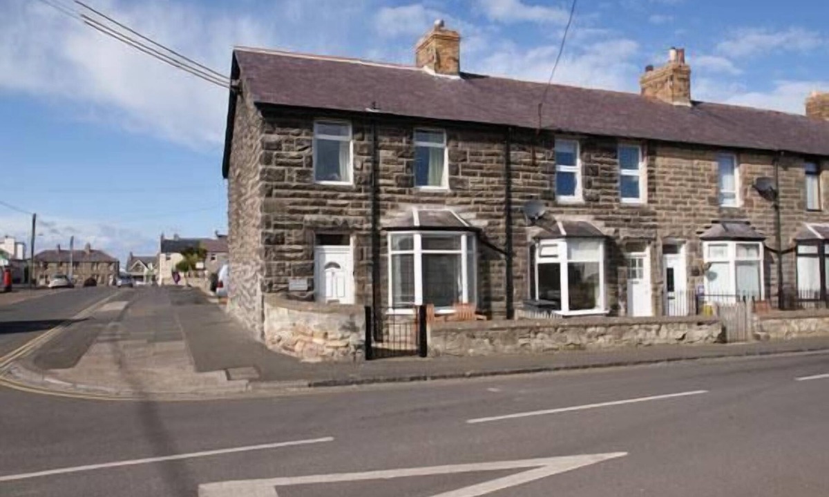 Seahouses Cottage | Haven Cottage