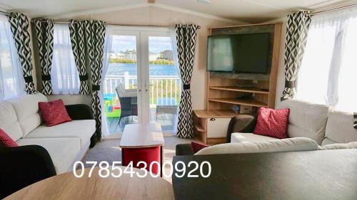 Berwick-upon-Tweed Apartment | Haven Haggerston castle caravan hire