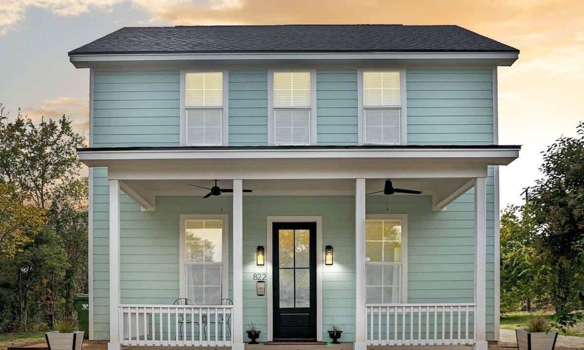 Waco House | Haven House, Family Favorite