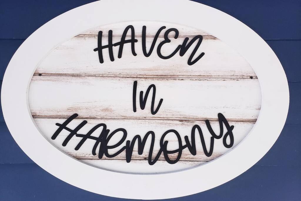 New Harmony House | Haven In Harmony. Entire 840SQFT Cottage. Sleeps 4