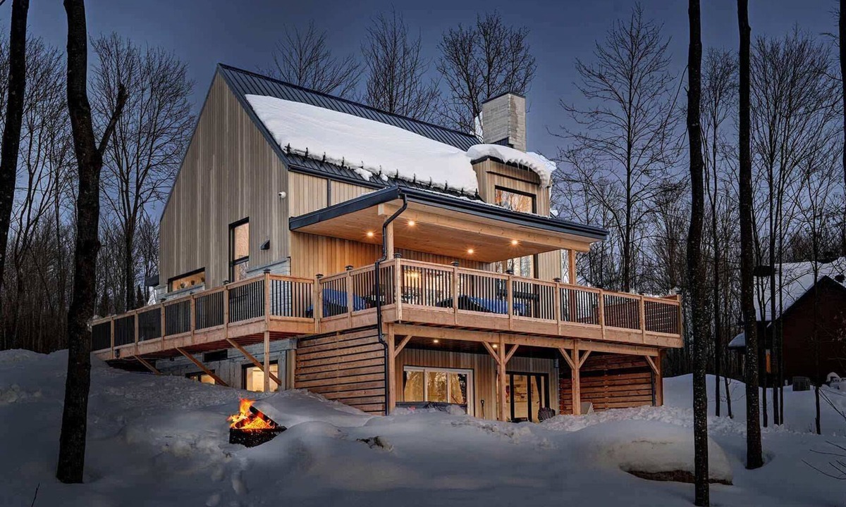 Amherst House | Haven of Peace Tremblant Spa 12p.